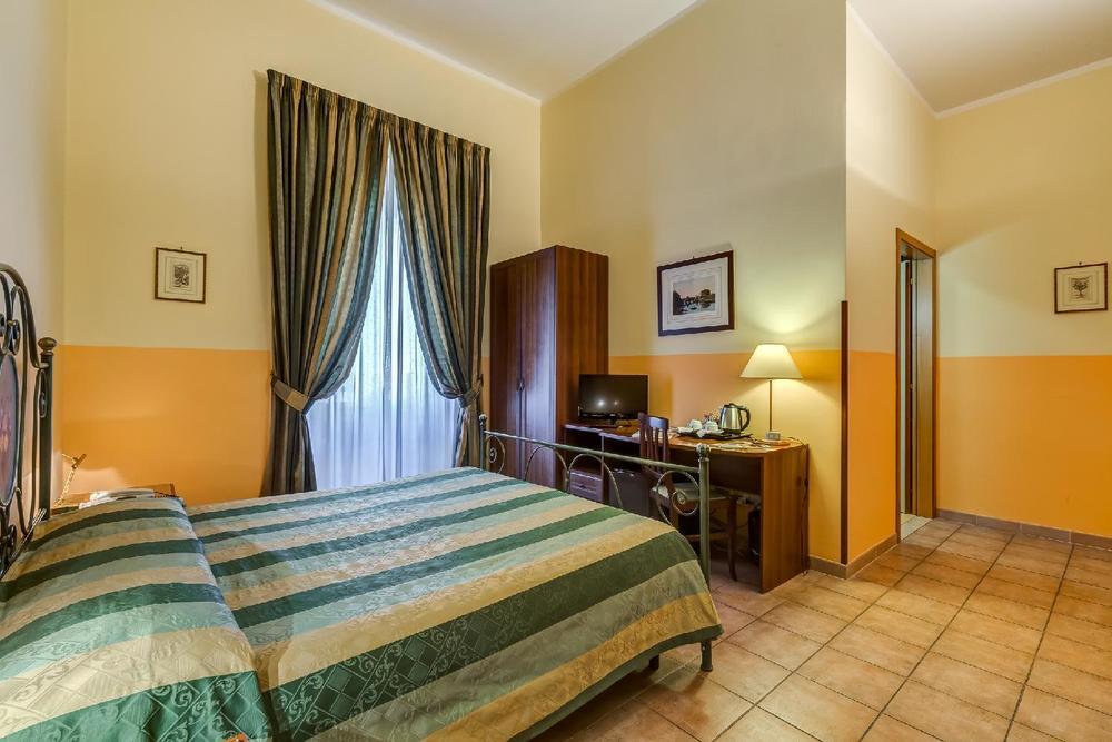 Domus Carmelitana Otel Roma Dış mekan fotoğraf