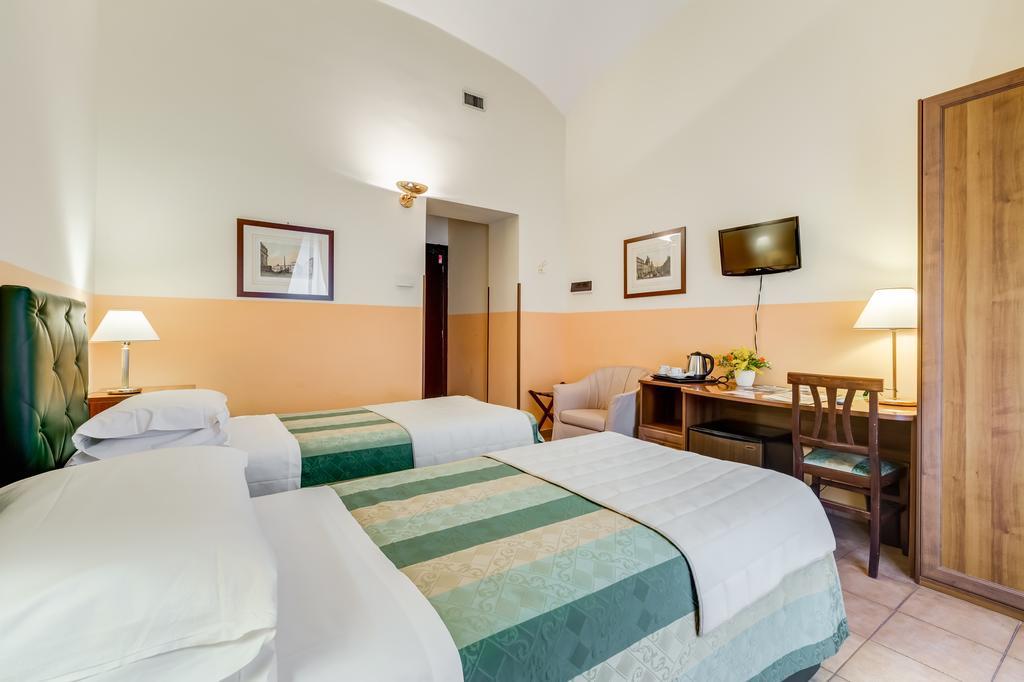 Domus Carmelitana Otel Roma Dış mekan fotoğraf