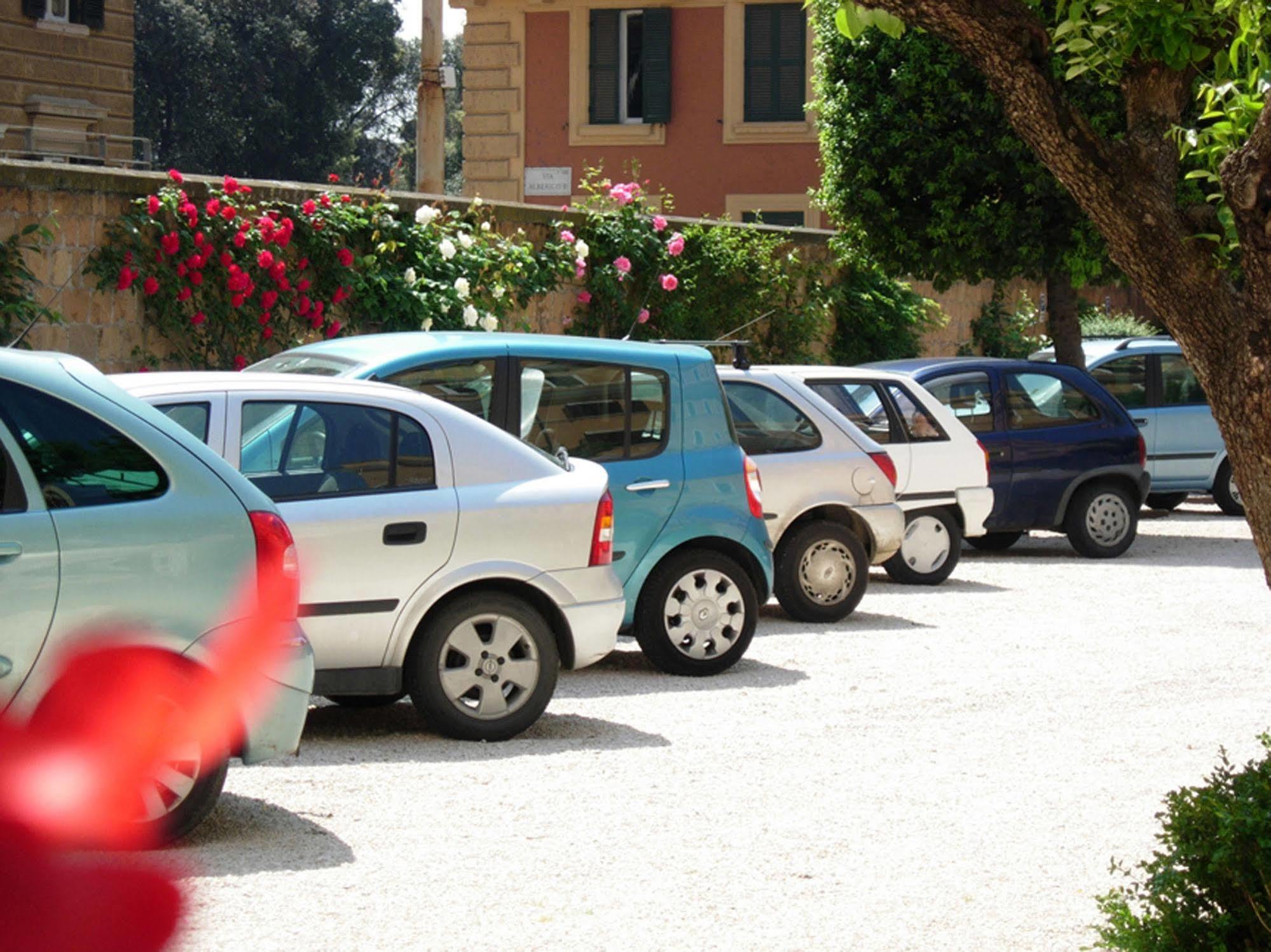 Domus Carmelitana Otel Roma Dış mekan fotoğraf